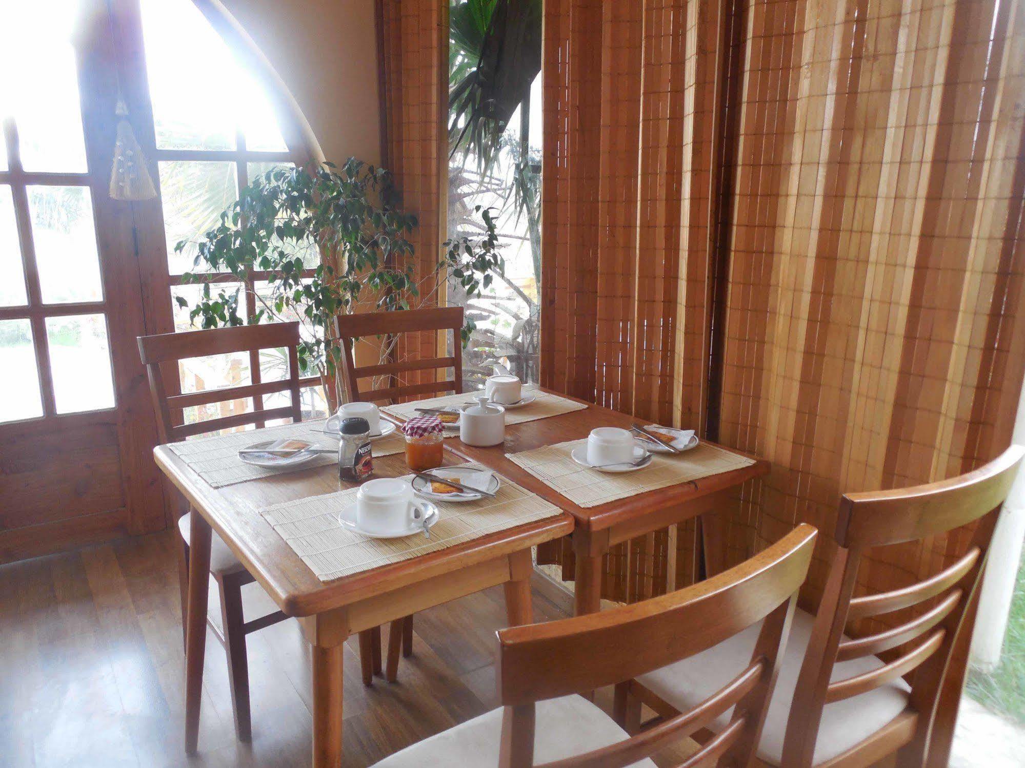 Hotel & Cabanas El Mirador קלדרה מראה חיצוני תמונה